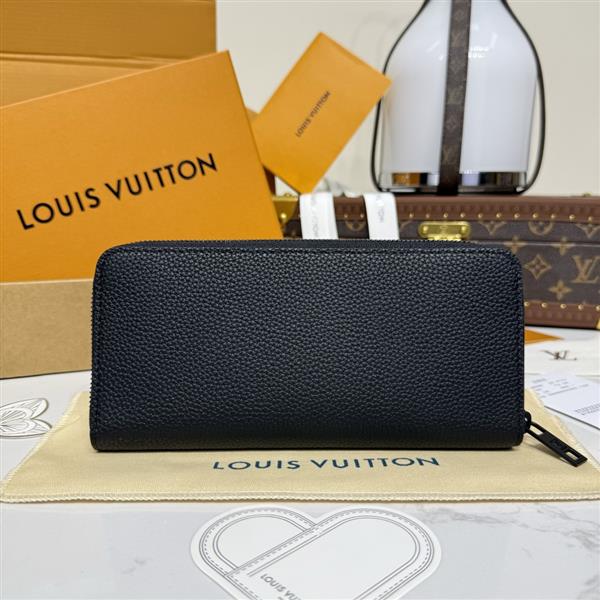 2026122105448164 310